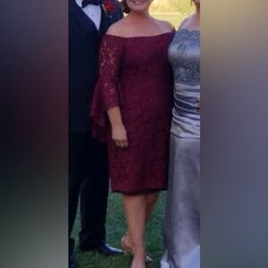 Burgundy Lace Dress 3/4 sleeve. Fully Lined. Size 14